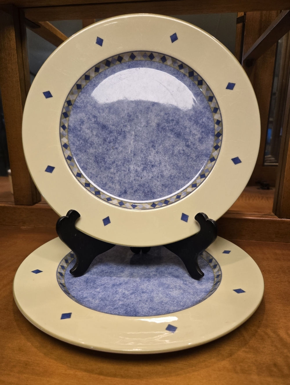 Royal Doulton:Blue and Cream Dinner Plate - Classic Geometric Design